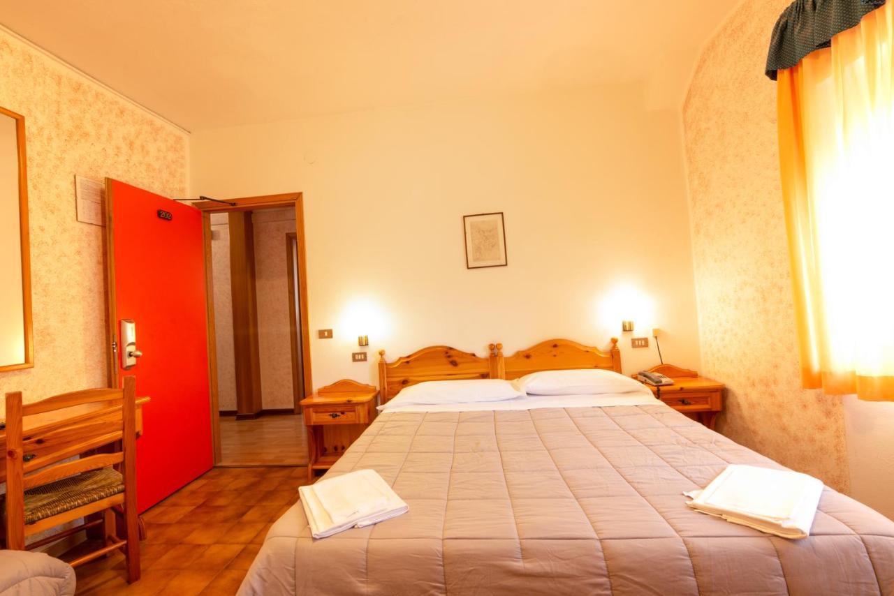 Hotel Appennino ฟิวมาลโบ ภายนอก รูปภาพ